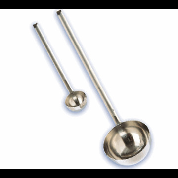 Øse 9cm. punktsveiset ca 1.5 dl Lengde 28cm. rfr